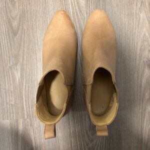 Eva Everyday Chelsea Boot